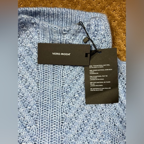 Women sweater - Picture 6 of 9